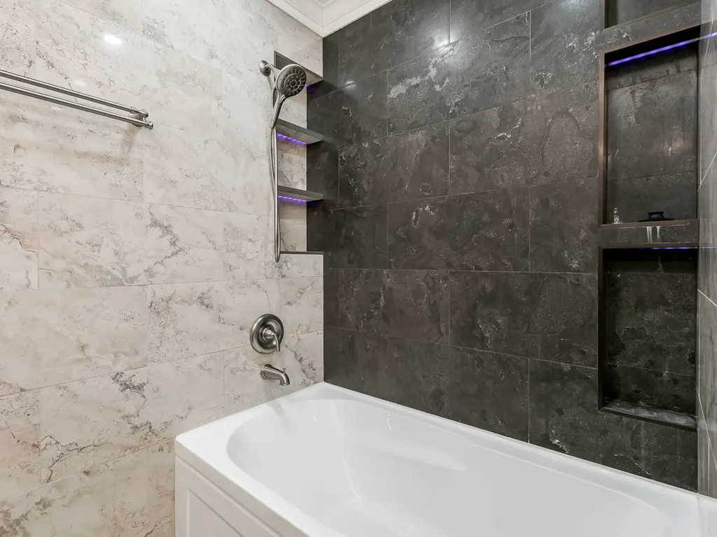 2331 Overlook Court Naperville IL 60563