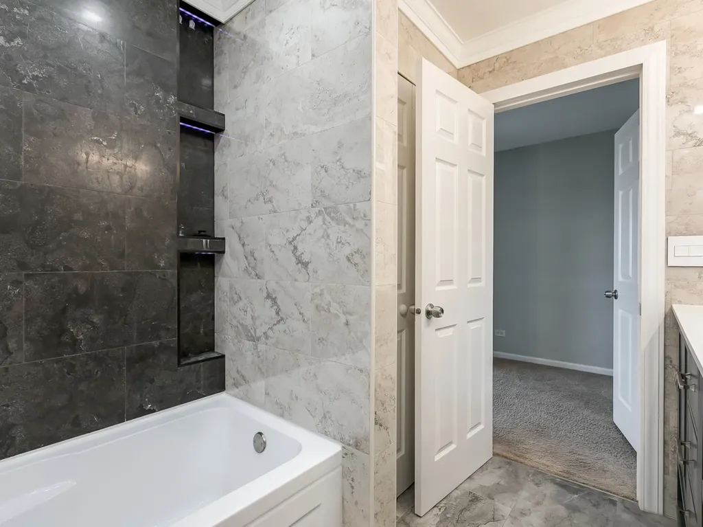 2331 Overlook Court Naperville IL 60563