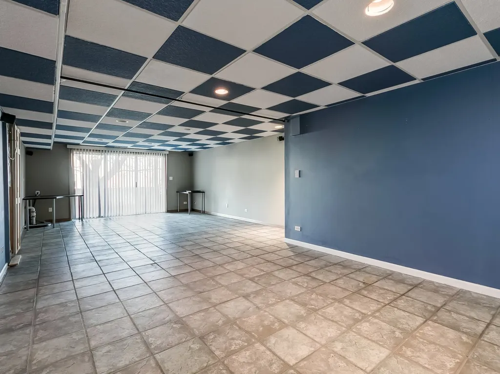 2331 Overlook Court Naperville IL 60563