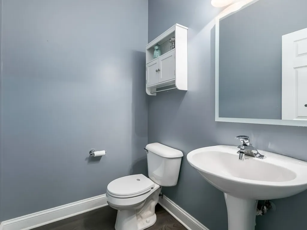 2331 Overlook Court Naperville IL 60563