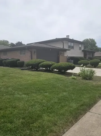 15643 Gouwens Lane South Holland IL 60473