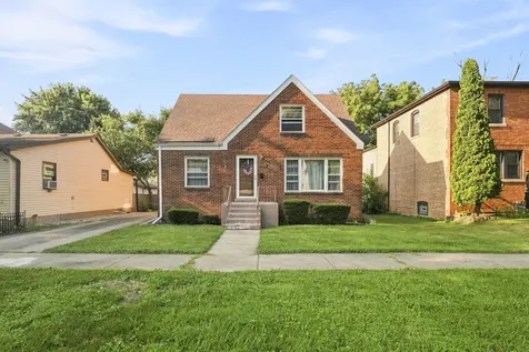 3761 215TH Street Matteson IL 60443