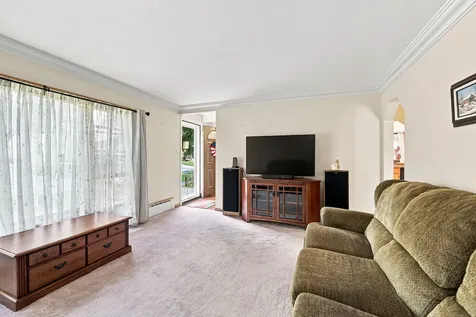 3761 215TH Street Matteson IL 60443