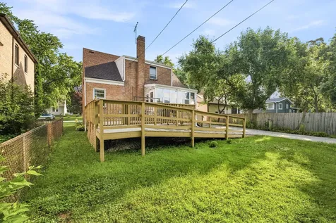 3761 215TH Street Matteson IL 60443