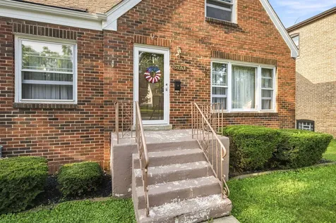 3761 215TH Street Matteson IL 60443
