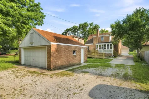 3761 215TH Street Matteson IL 60443