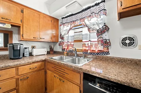3761 215TH Street Matteson IL 60443