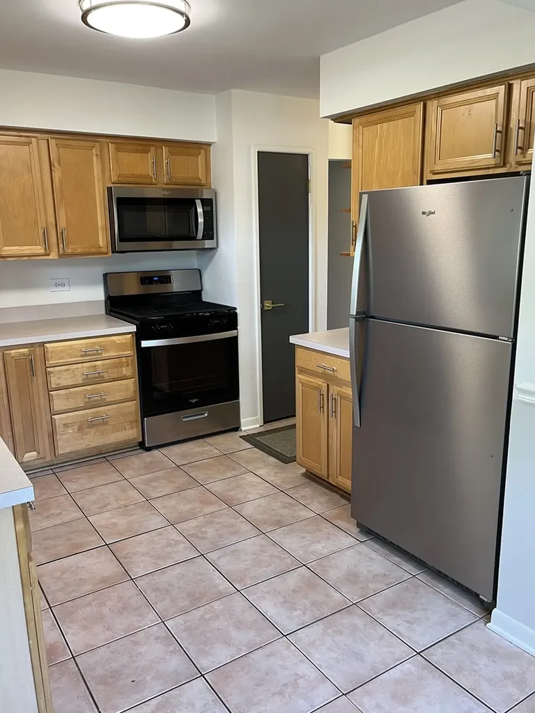 426 East Vallette Street Elmhurst IL 60126