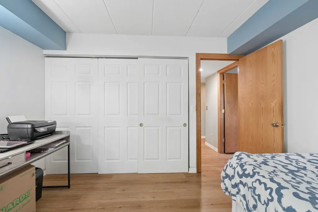5S040 Pebblewood Lane Naperville IL 60563