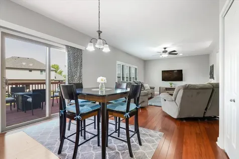 21042 Lakewoods Lane Shorewood IL 60404