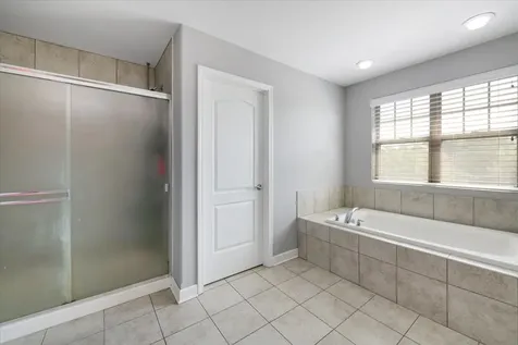 21042 Lakewoods Lane Shorewood IL 60404