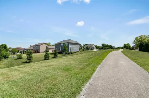 21042 Lakewoods Lane Shorewood IL 60404