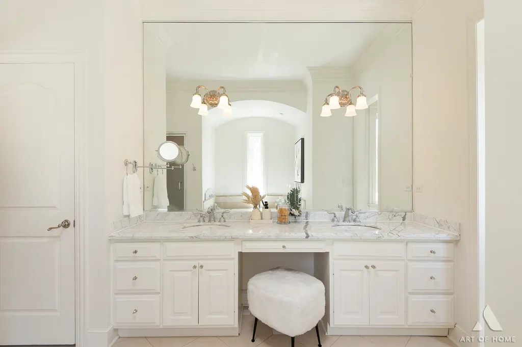 11361 West Plainfield Road Indian Head Park IL 60525