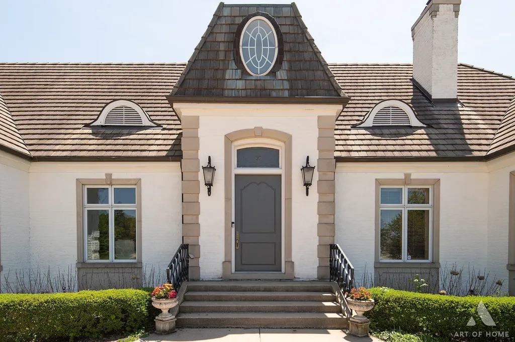 11361 West Plainfield Road Indian Head Park IL 60525