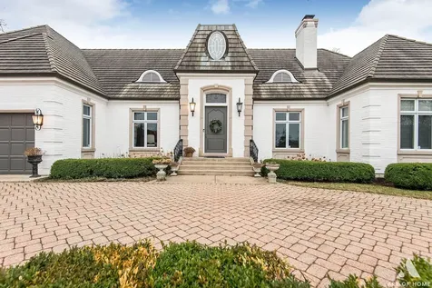 11361 West Plainfield Road Indian Head Park IL 60525
