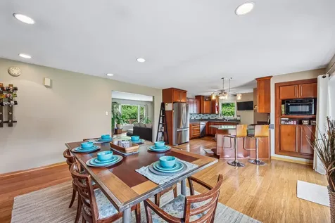 5135 155TH Street Oak Forest IL 60452