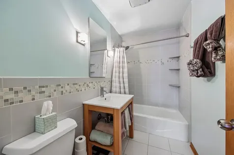 5135 155TH Street Oak Forest IL 60452
