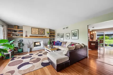 5135 155TH Street Oak Forest IL 60452