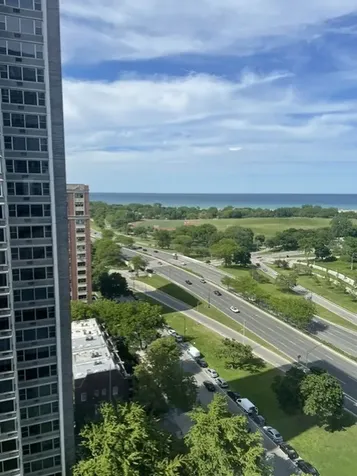 4250 North Marine Drive Chicago IL 60613