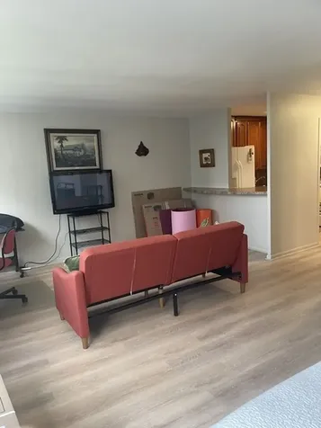4250 North Marine Drive Chicago IL 60613