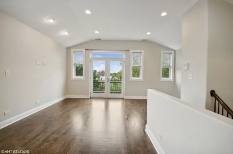 3519 West Medill Avenue Chicago IL 60647