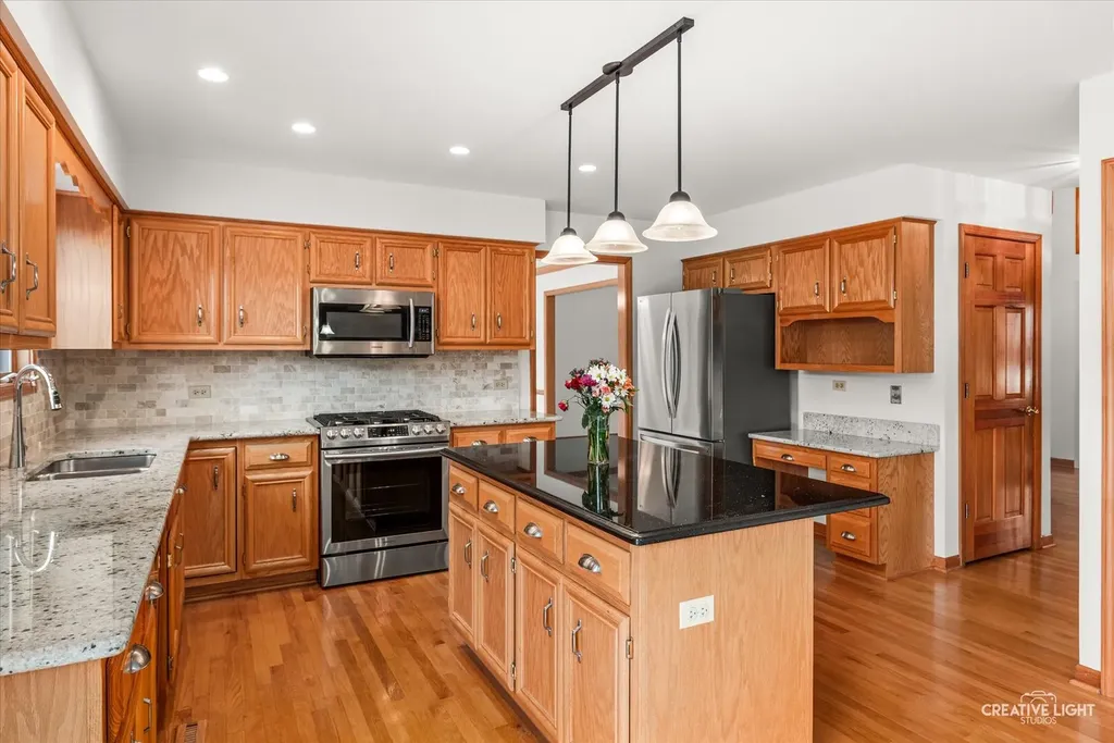 3816 Mandeville Lane Naperville IL 60564