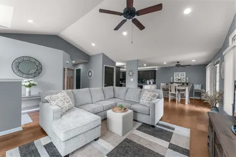 7468 East Plank Trail Court Frankfort IL 60423