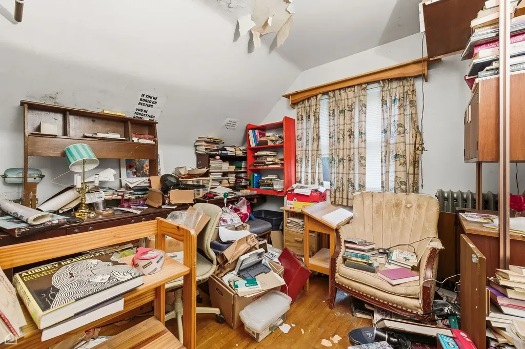 2019 West Chase Avenue Chicago IL 60645