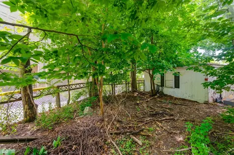 2019 West Chase Avenue Chicago IL 60645