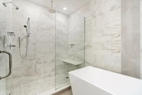 3033 North Clybourn Avenue Chicago IL 60618