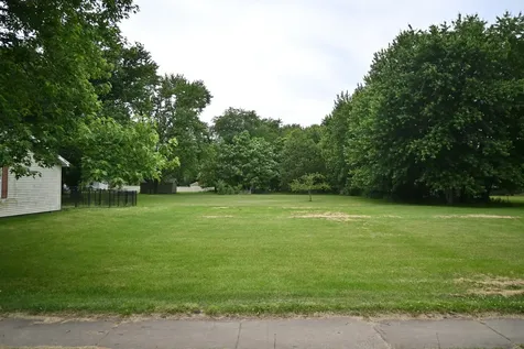 285 North Mitchell Street Braidwood IL 60408