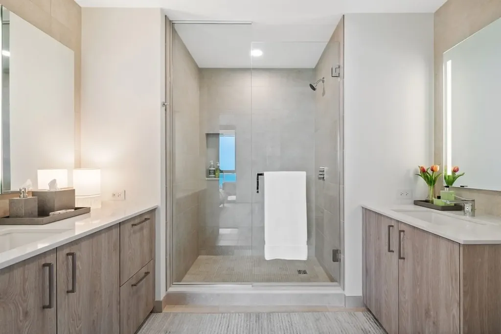 211 North Harbor Drive Chicago IL 60601