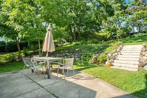 559 Hillside Drive Highland Park IL 60035