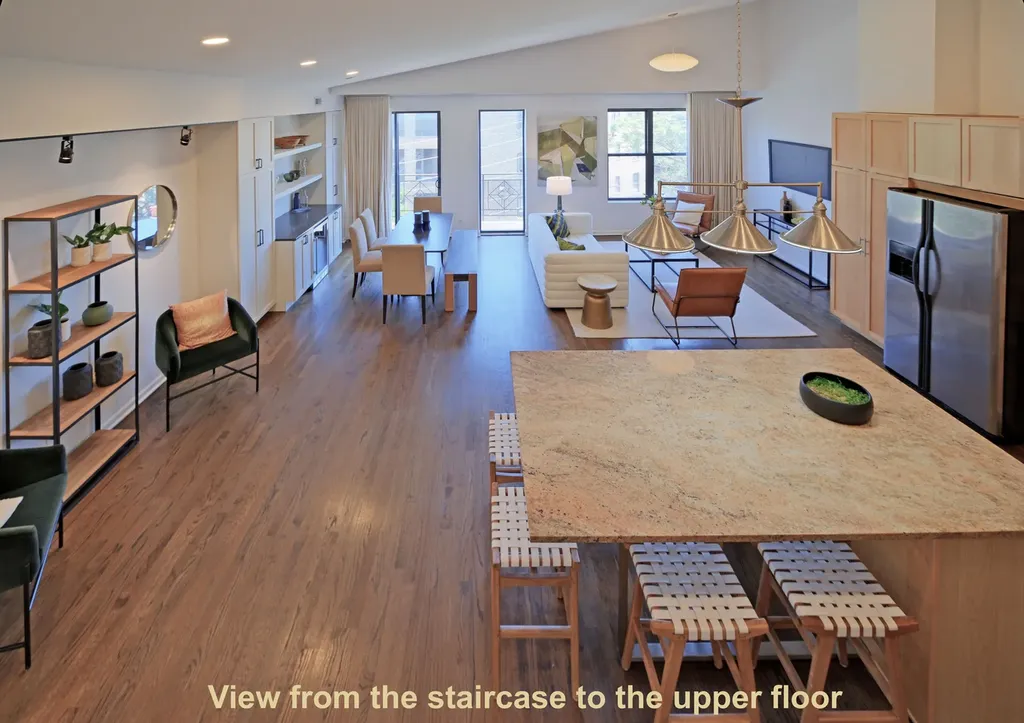 2524 North Willetts Court Chicago IL 60647