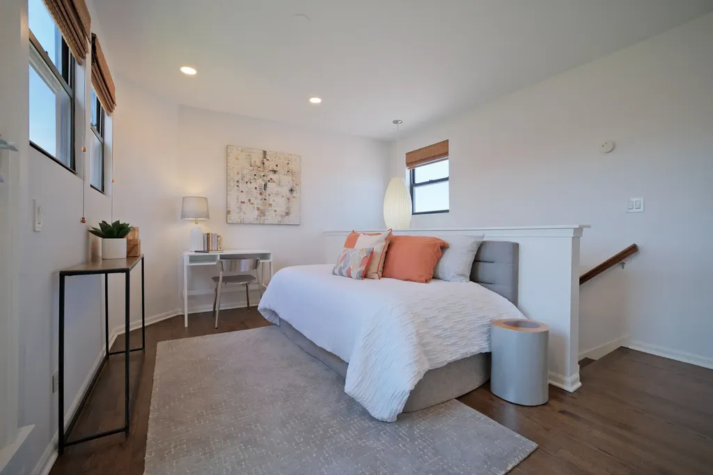 2524 North Willetts Court Chicago IL 60647