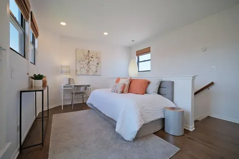 2524 North Willetts Court Chicago IL 60647
