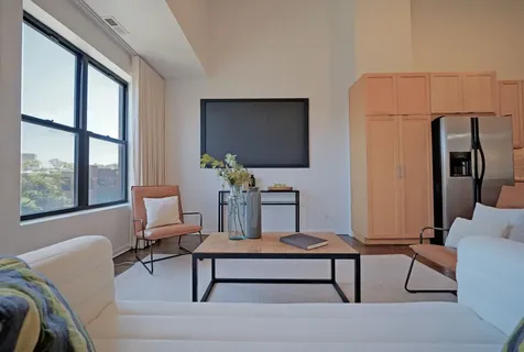 2524 North Willetts Court Chicago IL 60647