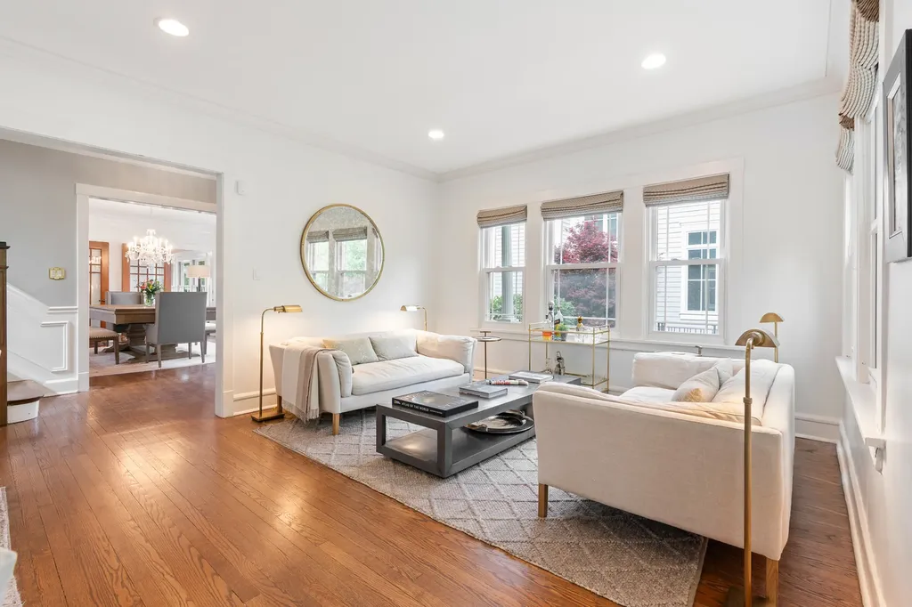 1132 Ashland Avenue Wilmette IL 60091