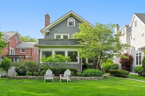 1132 Ashland Avenue Wilmette IL 60091
