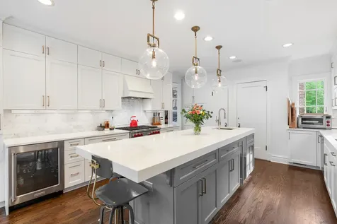 1132 Ashland Avenue Wilmette IL 60091