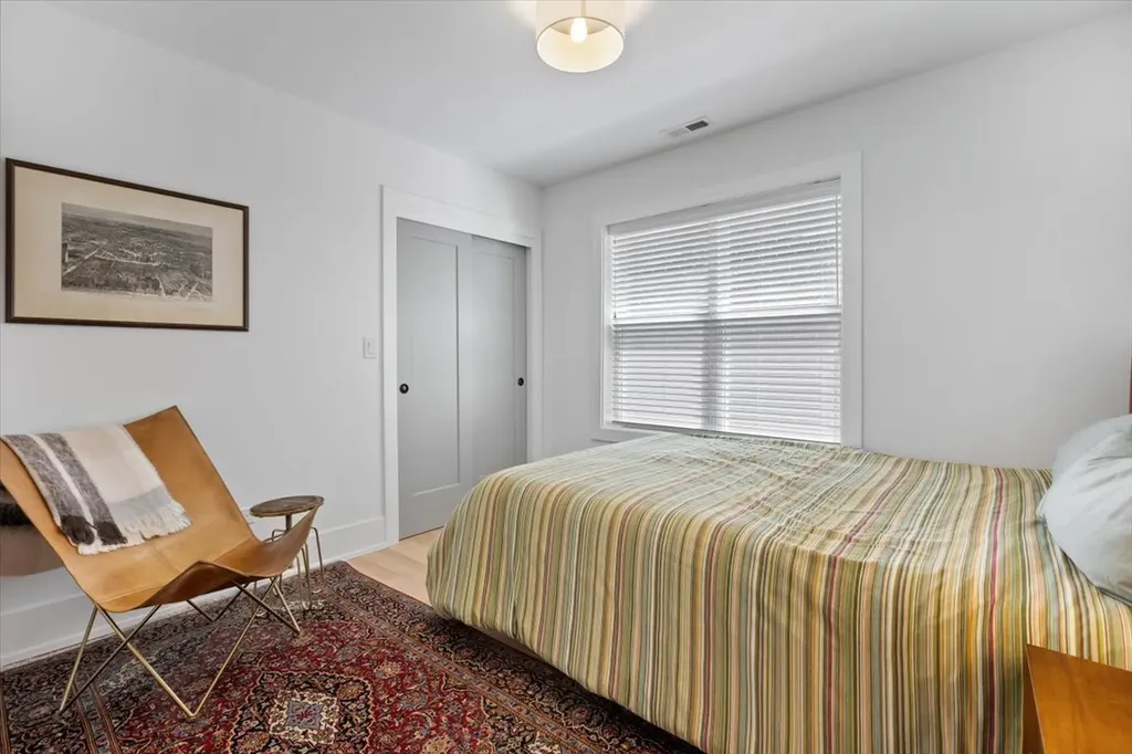 2144 North Rockwell Street Chicago IL 60647