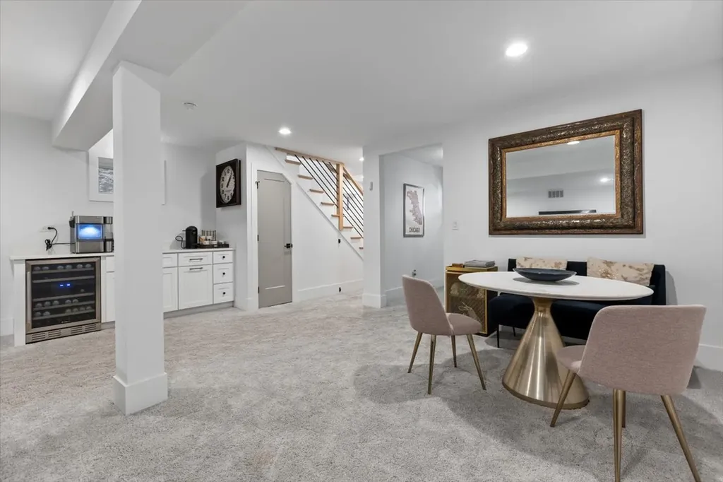 2144 North Rockwell Street Chicago IL 60647