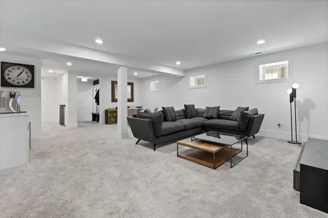 2144 North Rockwell Street Chicago IL 60647