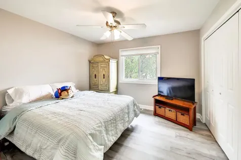 313 South Hi Lusi Avenue Mount Prospect IL 60056