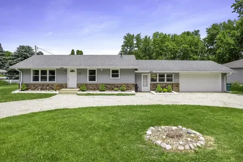 1010 Suzy Street Sandwich IL 60548