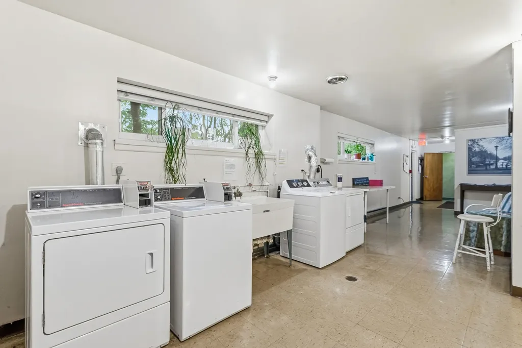 320 Claymoor Road Hinsdale IL 60521