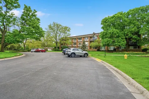 320 Claymoor Road Hinsdale IL 60521