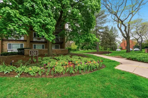 320 Claymoor Road Hinsdale IL 60521