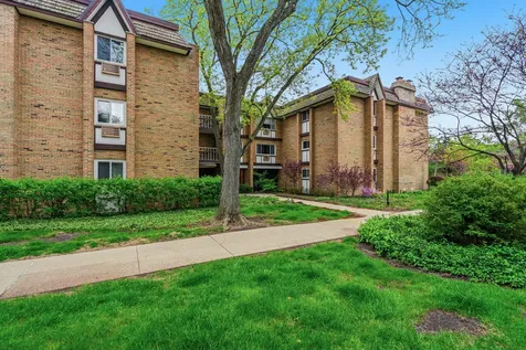 320 Claymoor Road Hinsdale IL 60521