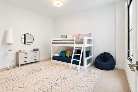 28 North Carpenter Street Chicago IL 60607